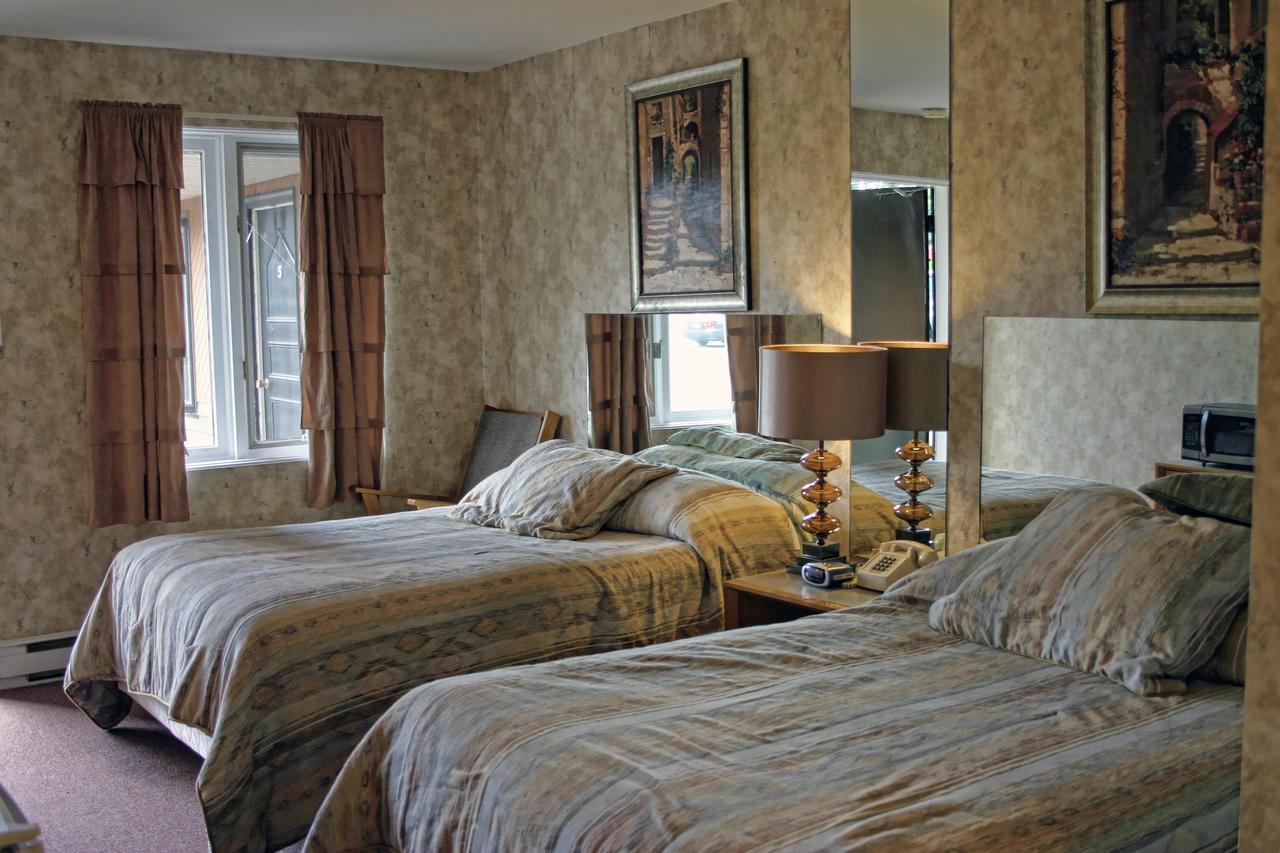 Motel Bellevue Saint-Joseph-de-Beauce エクステリア 写真